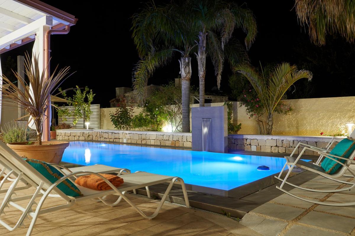 Villa Zamia Con Piscina 圣玛丽亚德尔法加洛 外观 照片