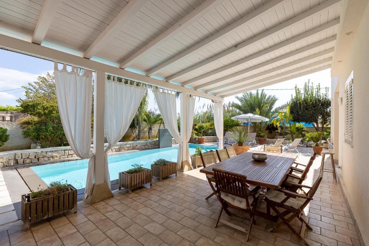 Villa Zamia Con Piscina 圣玛丽亚德尔法加洛 外观 照片