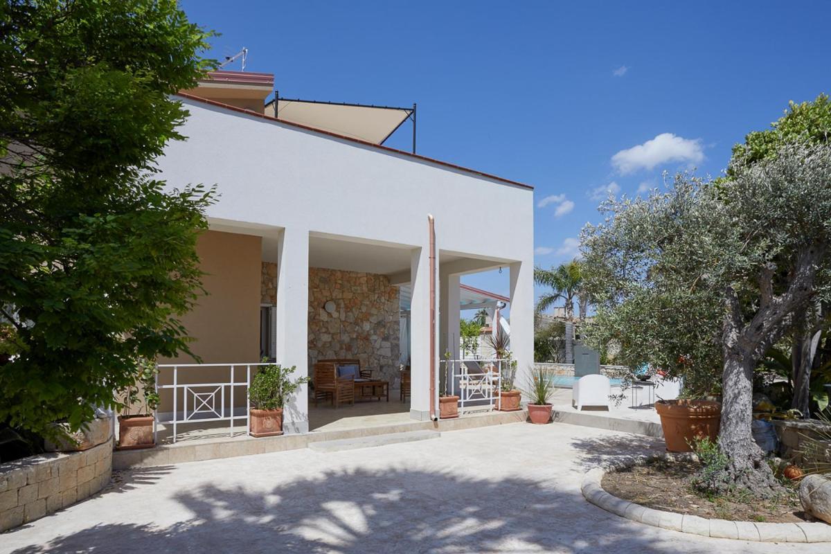 Villa Zamia Con Piscina 圣玛丽亚德尔法加洛 外观 照片
